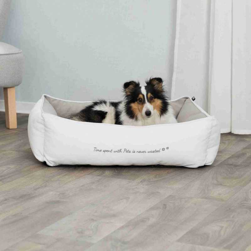 Trixie (Тріксі) Pet's Home Bed - Вельветовий лежак з сердечком для собак та котів (80х60 см) в E-ZOO