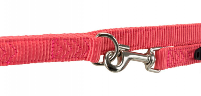 Trixie (Трикси) Premium Adjustable Leash 3 stage - Поводок-перестежка для собак c 3-мя этапами регулировки (1,5х200 см) в E-ZOO