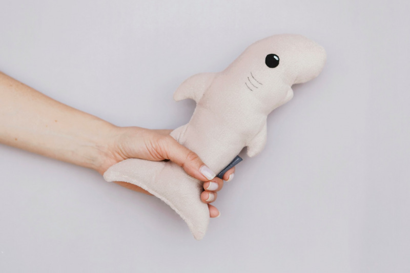 HARLEY & CHO (Харлі енд Чо) Акула-каракула іграшка для собак і котів (S) в E-ZOO