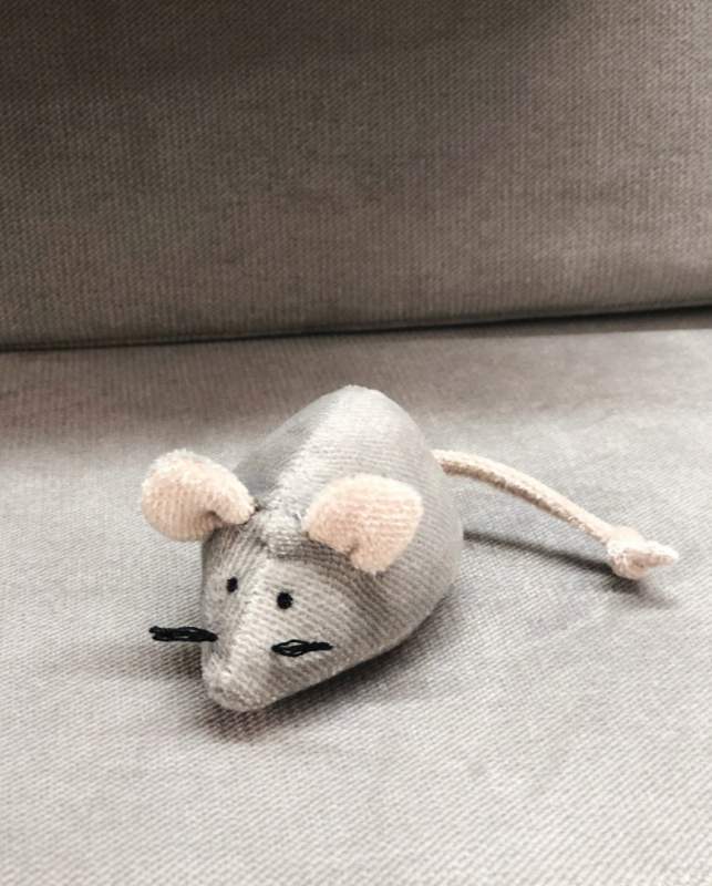 HARLEY & CHO (Харли энд Чо) Просто Maria - Мягкая игрушка-мышка для котов (9х4 см) в E-ZOO