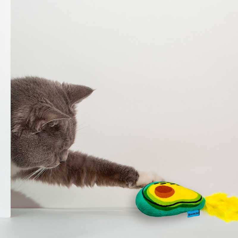 Barksi (Баркси) - Мягкая игрушка Авокадо с колокольчиком и перьями для кошек и собак мелких пород (12х9 см) в E-ZOO