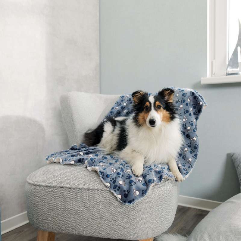Trixie (Трикси) Tammy Blanket - Плюшевый коврик с лапками для собак всех пород (100х70 см) в E-ZOO